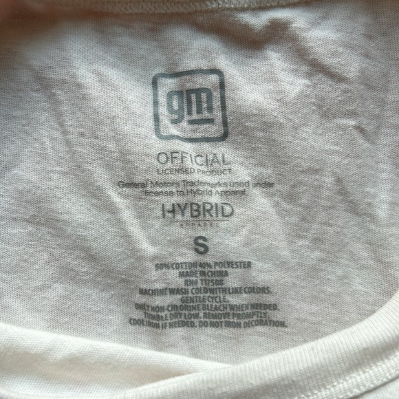 Corvette Stingray 1976 Graphic Tee - Picture 3 of 3